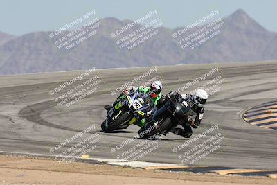 media/Oct-02-2025-Racers Edge (Thu) [[2c91cb6ab3]]/2-A Group/Session 5-Turn 12 (130pm)/